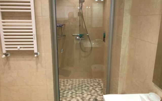 Westpark 2 Residence Lakeview W6