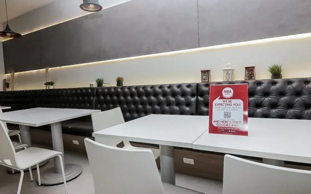 NIDA Rooms Pathumwan 29 Center Complex