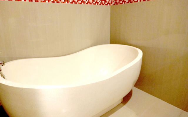 Oyo 1489 Simona Hotel