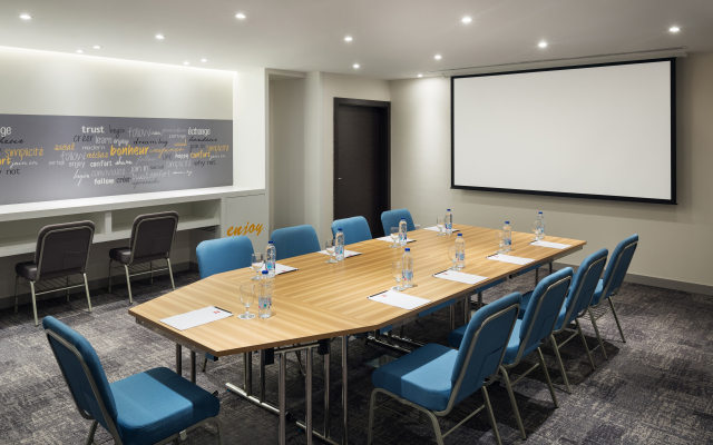 ibis Jeddah Malik Road