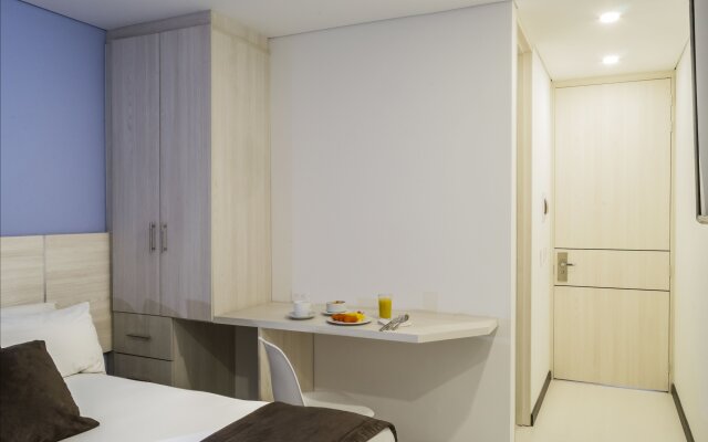 Apartamentos Regency La Feria