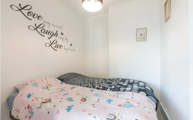 Cozy Ground-floor Apartment