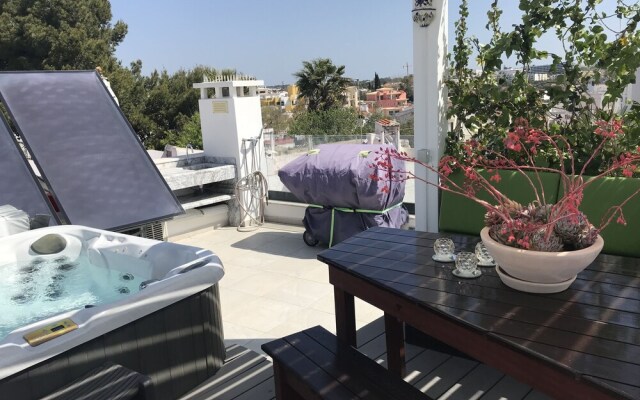 The Birds Nest Luxury B&B