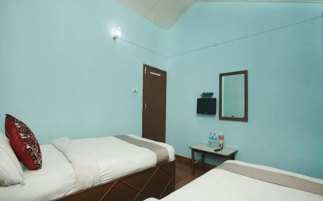 SPOT ON 486 Hotel Holy Lodge