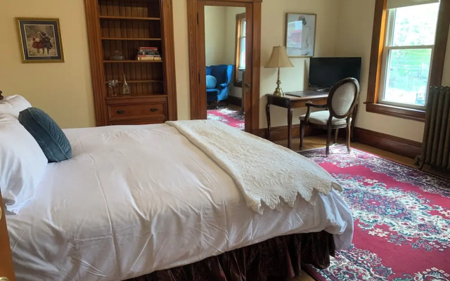 Meredith Inn
