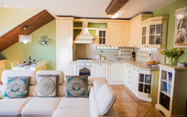 Apartment Dora in center of Split