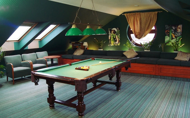 Villa Hoff Wellness & SPA Hotel