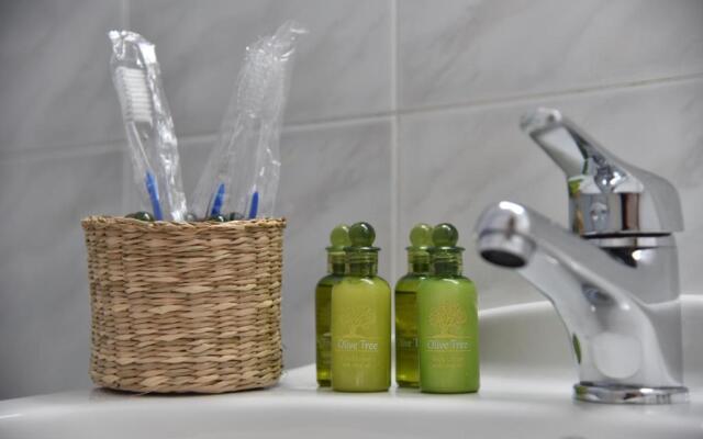 KyMa Studios and Suites