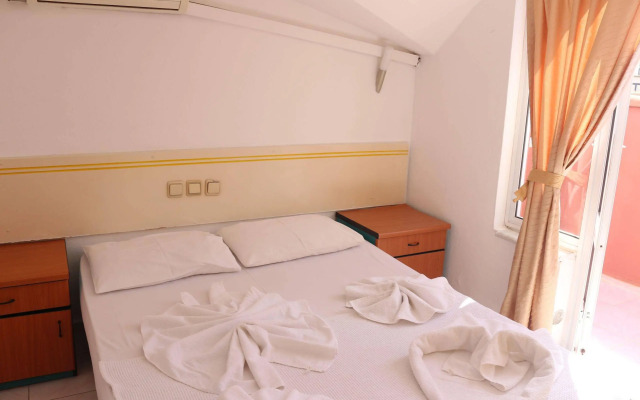 Flash Hotel