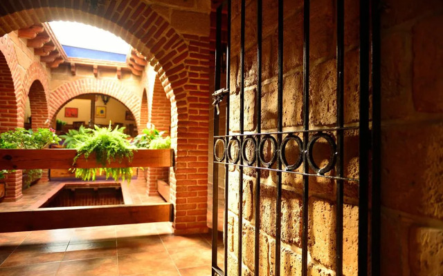 Mex Suites Casa Azul B&B