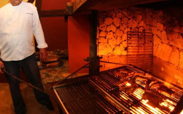 Golden Dolphin Villa