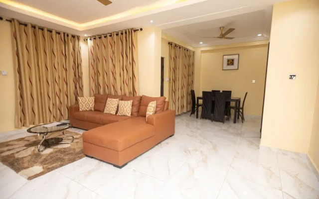 Executive 3-bed Furnished Apartment in Kwashieman