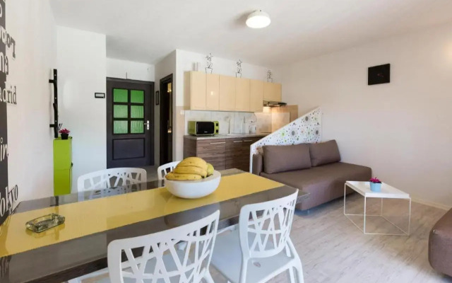 Apartments & Rooms Laganini