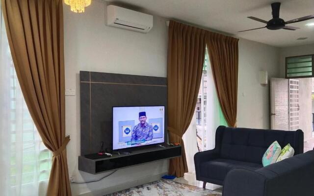AVA Homestay Kuala Terengganu Pantai Drawbridge