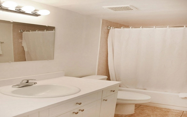 Coral Reef Suites