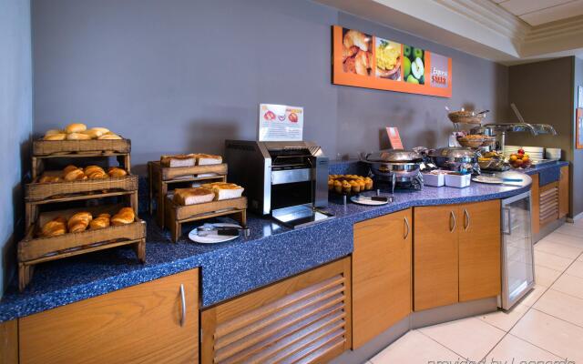 Holiday Inn Express London Chingford by IHG