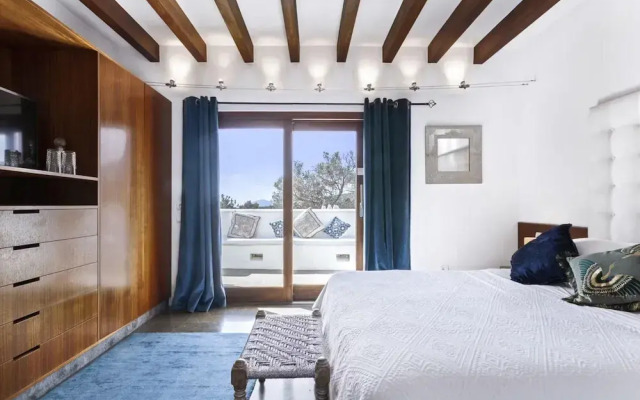 Rural Hideaway Villa in Stcarlos