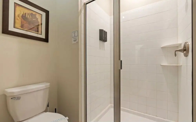 Amazing 5bdr House w Pool -4857