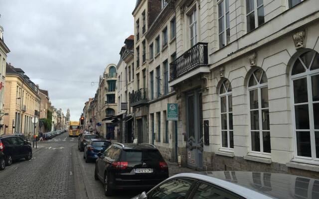 hotelImage