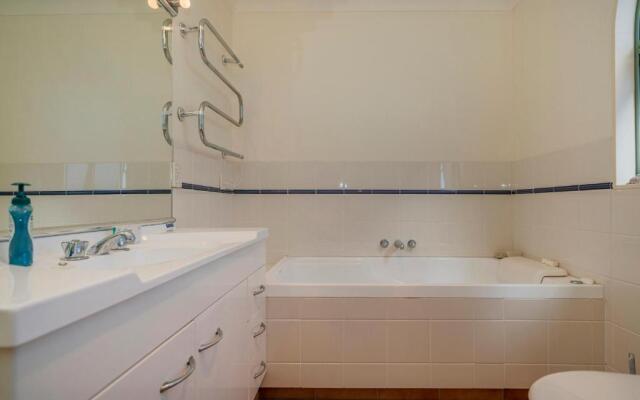 Hosts on the Coast Holiday on Hannan