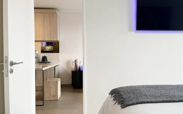 Vulcano Luxury Suite