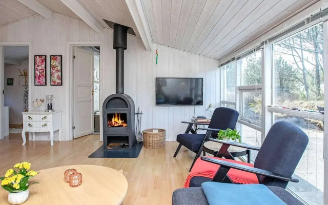 Bright Coastal Retreat in Vorupor-by Traum