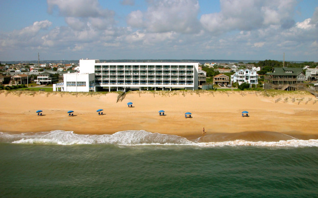 Holiday Inn Express Nags Head Oceanfront by IHG