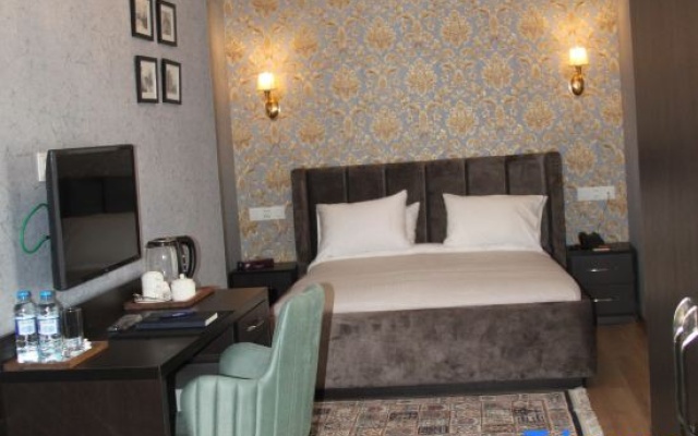 Standard room with 1 queen bed queenbed — фото 3