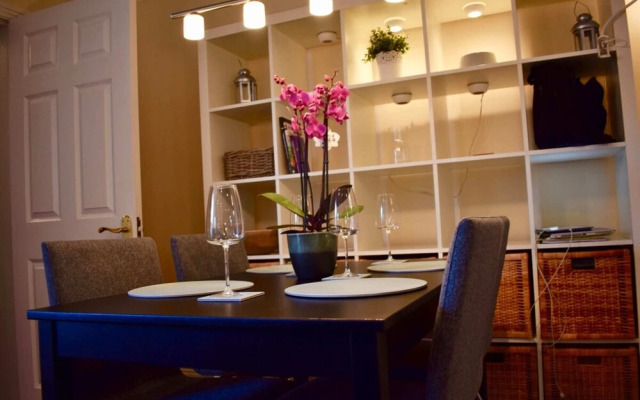 Modern City-centre 2 Bedroom Haven