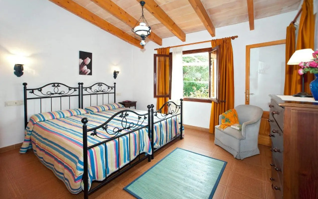 Villa TIA