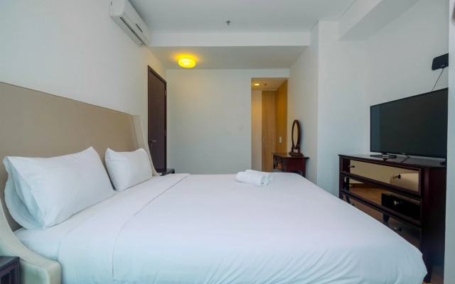 Cozy 1BR with Workspace at Setiabudi Skygarden Apartment