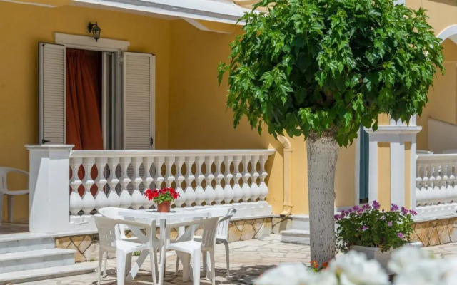 Pythari Apartments