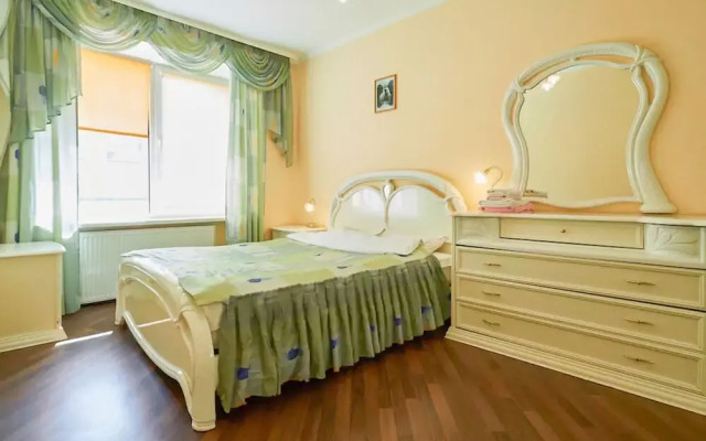 Home-Hotel Gonchara 47-49