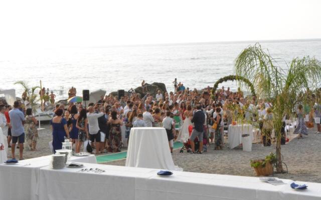 Hotel Ristorante La Scogliera