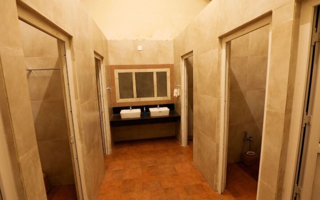 Chow Chow Valley Resorts