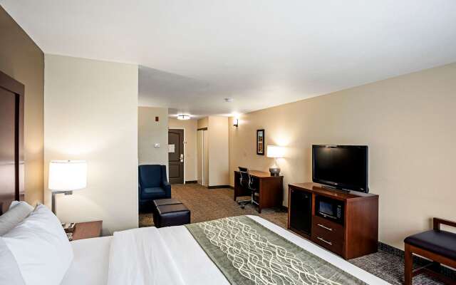 Comfort Inn & Suites Independence