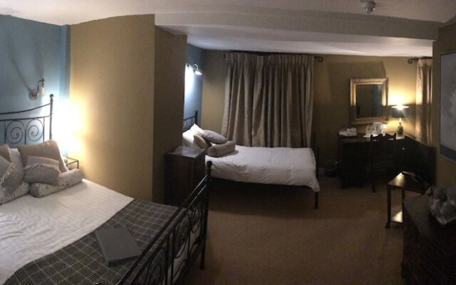 The White Cliffs Hotel