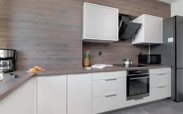 Luxury Gdansk Apartment by Renters