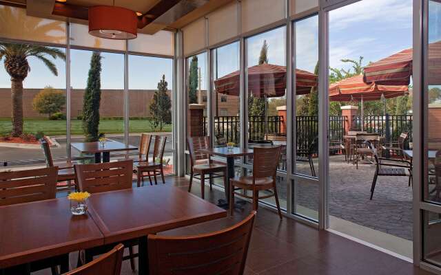 Hyatt Place North Charleston