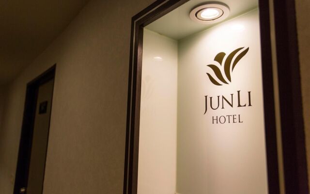 Junli Hotel