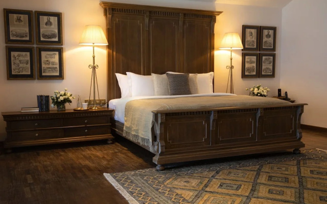 W15 Hanthana Estate Kandy Hotel