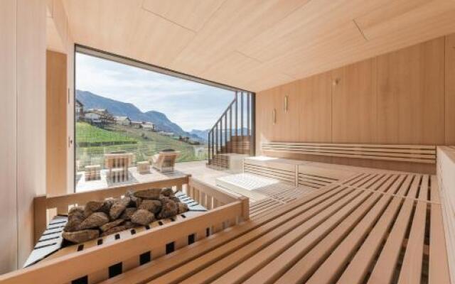 Hotel Tyrol