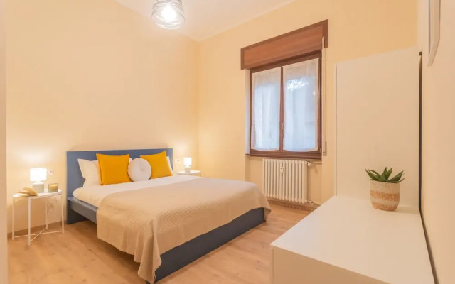 Simar Apartments Nearby Como S G Train Station