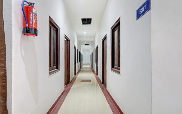 Collection O 84654 Hotel Raas