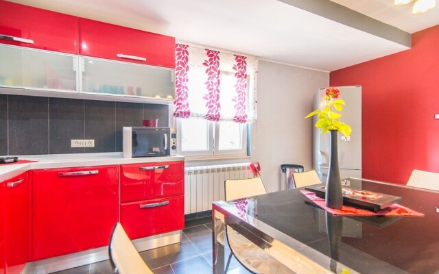 Holiday House Flego