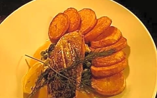 the swan stoford