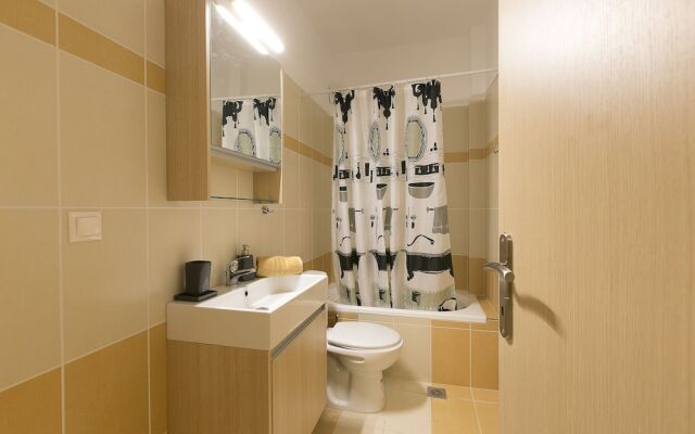 Velia Seaside Apartments