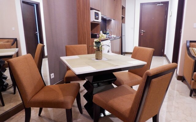 Luxurious L'Avenue Apartment