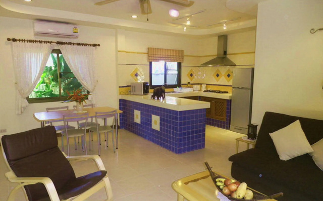 Coconut Paradise Holiday Villas