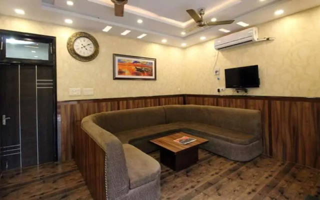 Hotel Shiv Palace